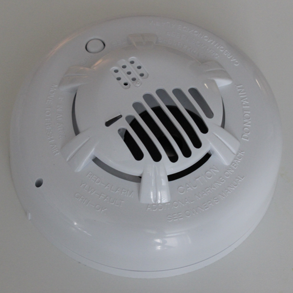 Qolsys QS5210840 IQ Carbon Detects Carbon Monoxide Gas